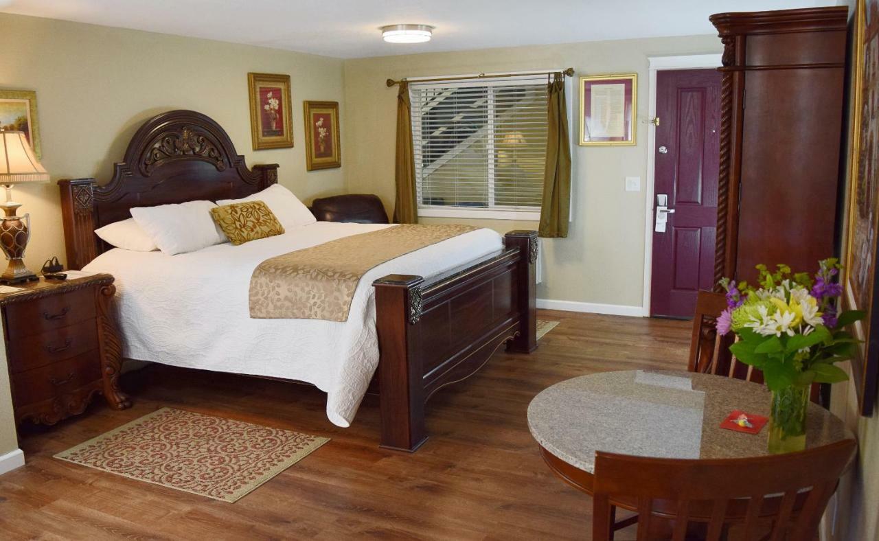 Silverton Inn & Suites ภายนอก รูปภาพ