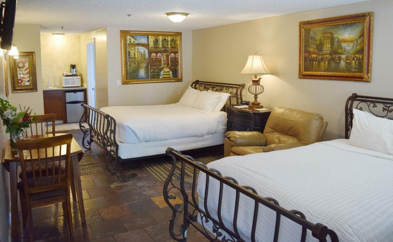 Silverton Inn & Suites ภายนอก รูปภาพ